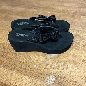 2 for $25 Women’s Flipflops